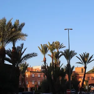  Riad Darnooz