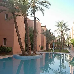  Riad Les Portes De La Medina